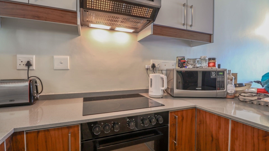 2 Bedroom Property for Sale in Herolds Bay Western Cape